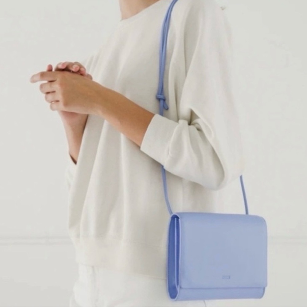 BAGGU Lilac Blue Crossbody Bag